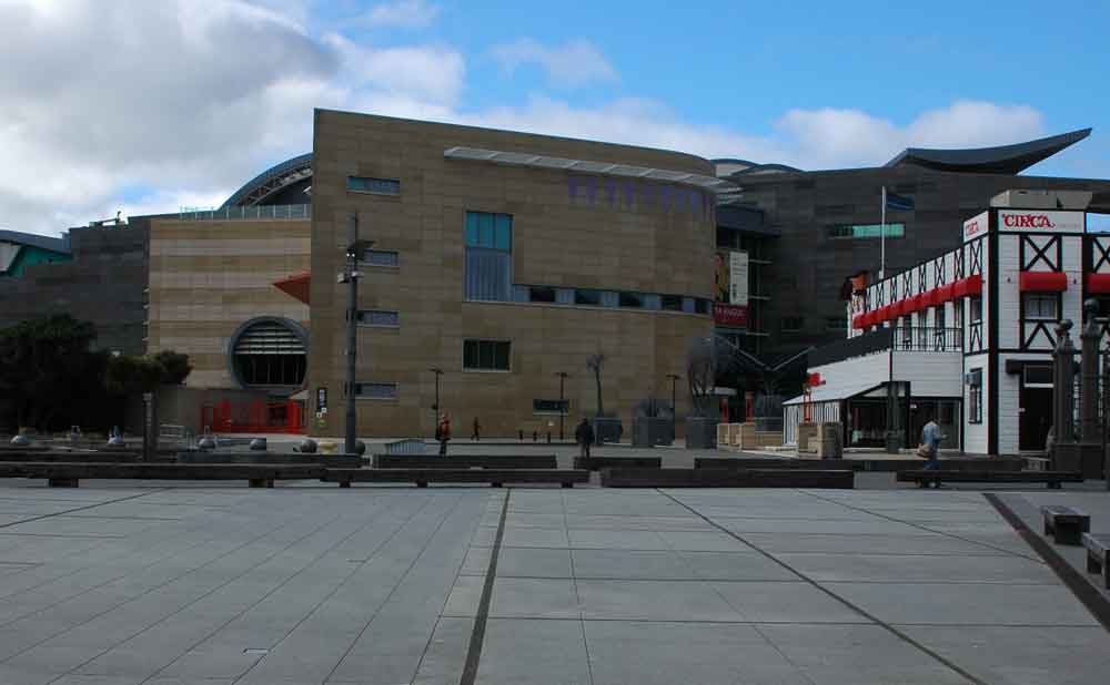 127 - Nueva Zelanda - Wellington, museo de N.Z.